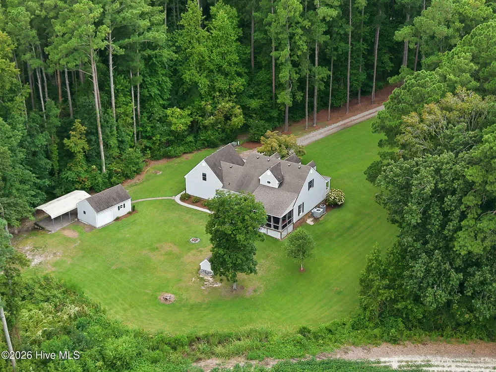 241 Mill Creek Lane Bath, NC 27808