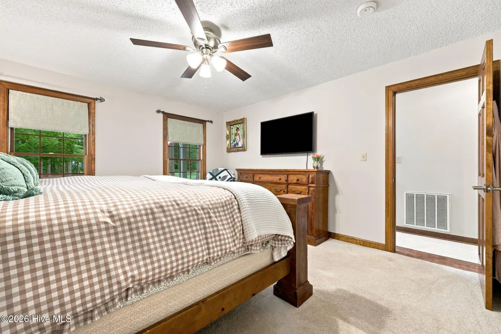 241 Mill Creek Lane Bath, NC 27808