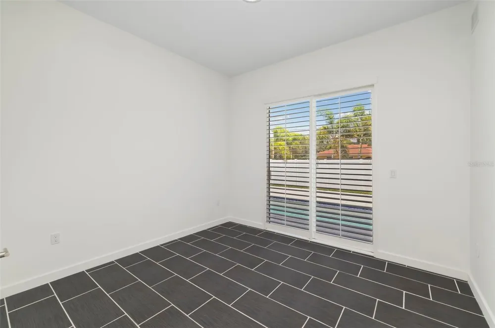 4524 RIVERWOOD AVENUE Sarasota, FL 34231