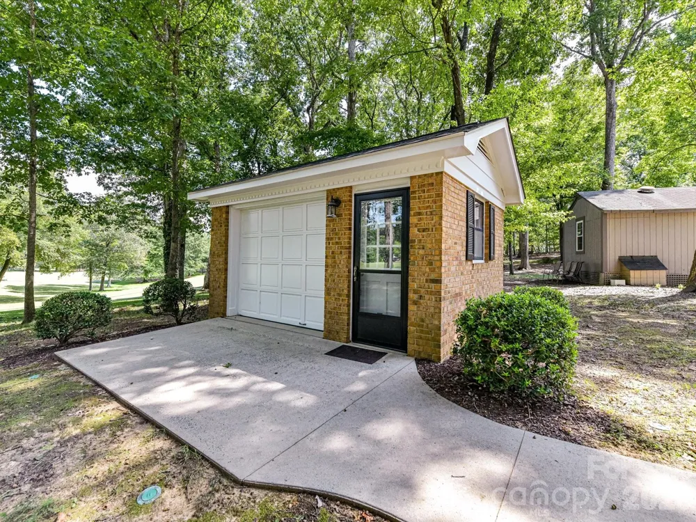 2646 Rolling Hills Drive Monroe, NC 28110