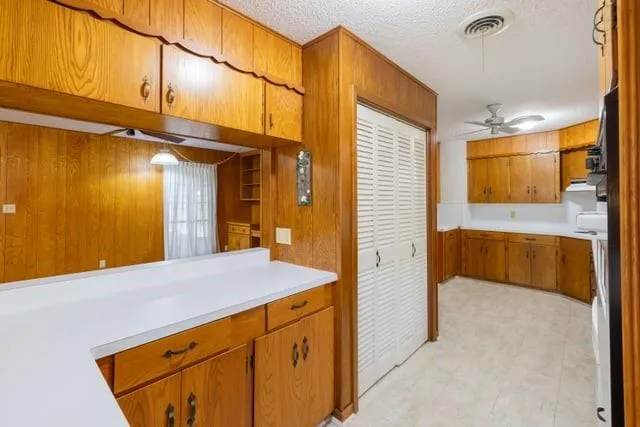 1700 Mustang Avenue Bay City, TX 77414