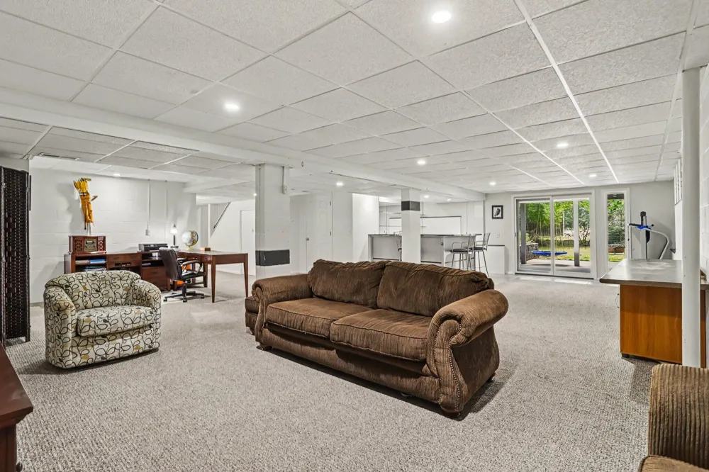 11104 Littlefield Richland, MI 49083