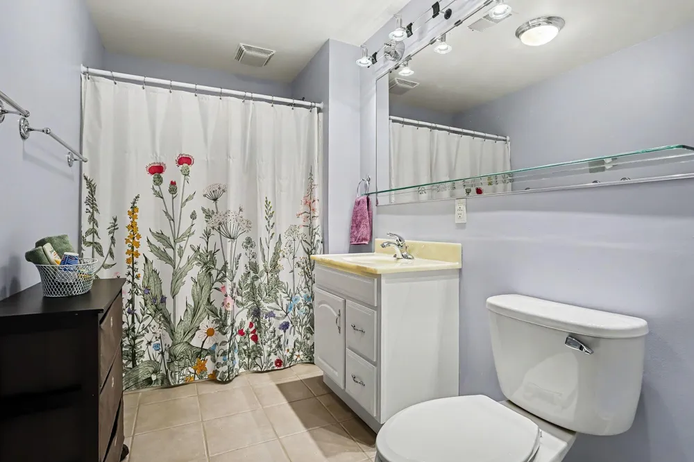 11104 Littlefield Richland, MI 49083
