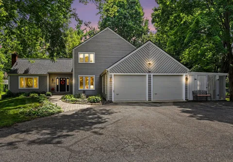 11104 Littlefield