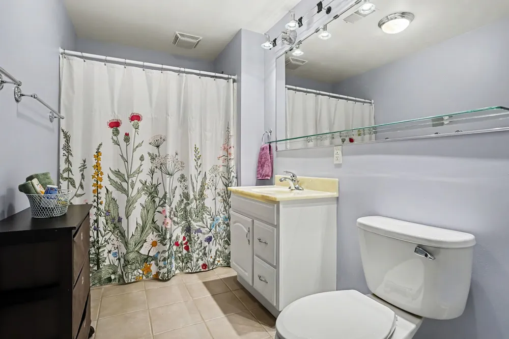 11104 Littlefield Richland, MI 49083
