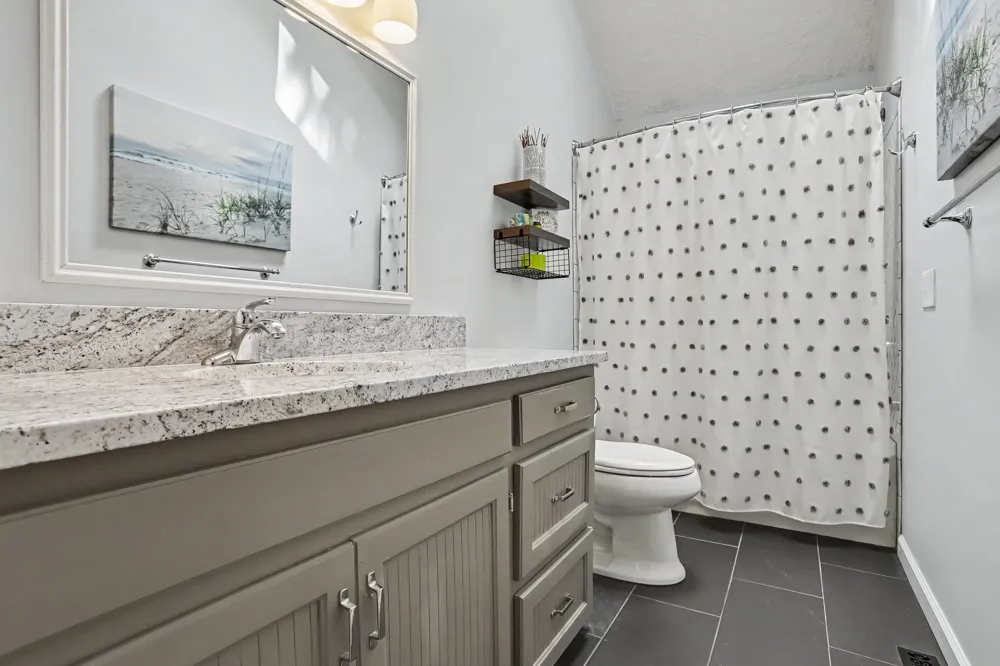 11104 Littlefield Richland, MI 49083