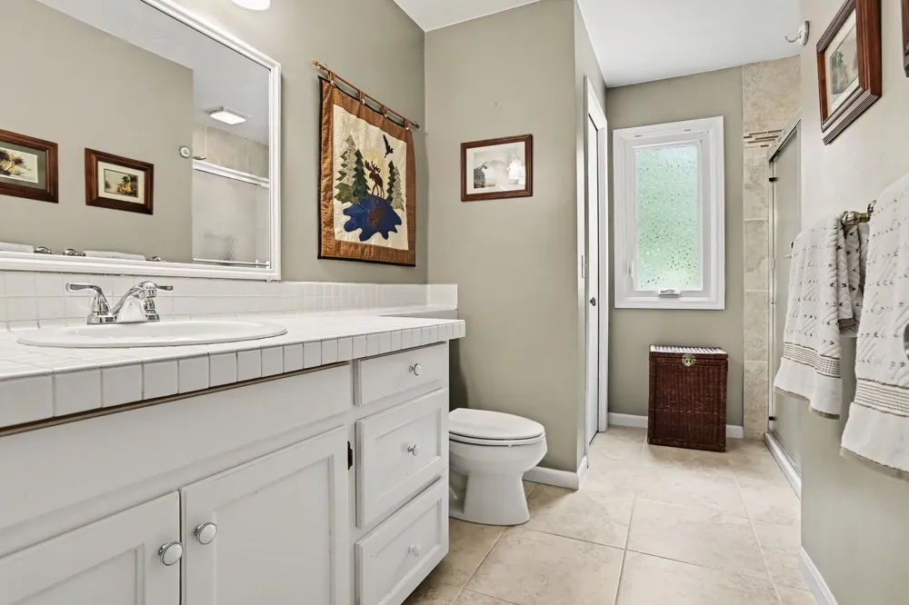 11104 Littlefield Richland, MI 49083