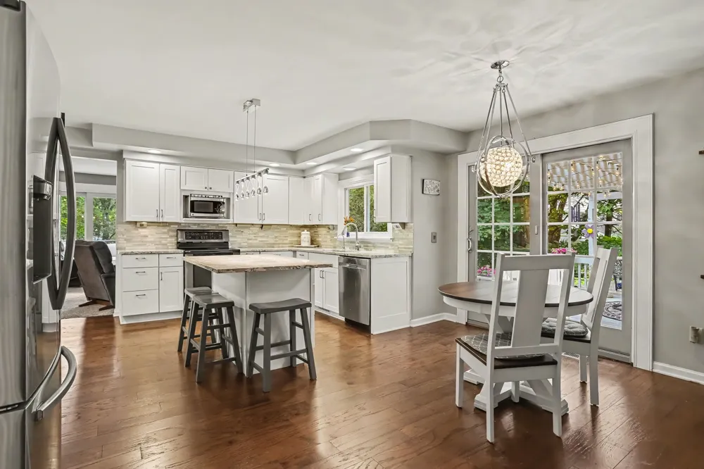 11104 Littlefield Richland, MI 49083