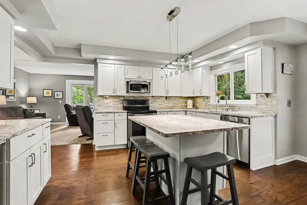 11104 Littlefield Richland, MI 49083