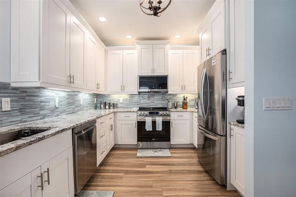 3430 77TH STREET W #101 Bradenton, FL 34209