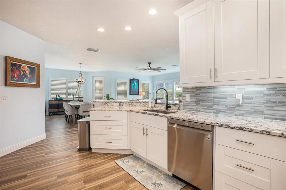 3430 77TH STREET W #101 Bradenton, FL 34209