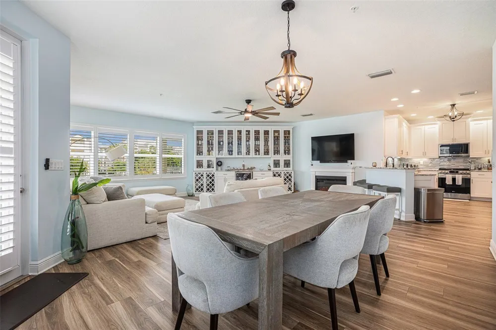 3430 77TH STREET W #101 Bradenton, FL 34209