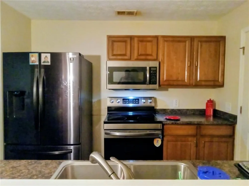 2102 Fairington Club Drive Lithonia, GA 30038
