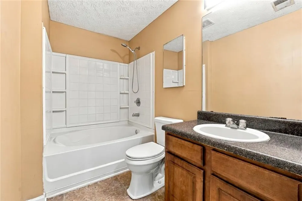 2102 Fairington Club Drive Lithonia, GA 30038