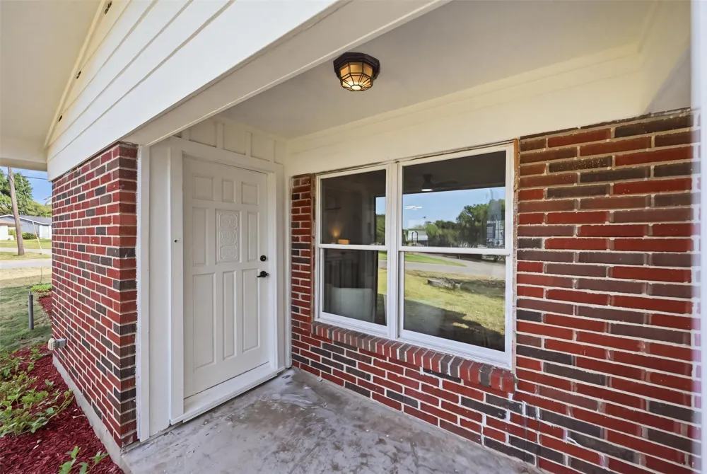 400 Hillcrest Street Mansfield, TX 76063