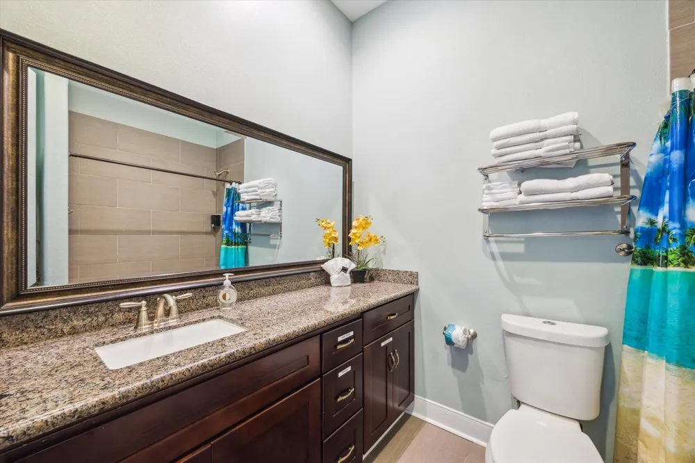 11216 Reagor Way Galveston, TX 77554