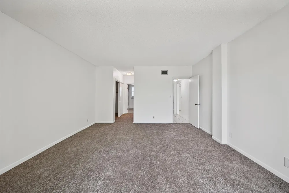 6731 Cypress Road #Unit 402 Plantation, FL 33317