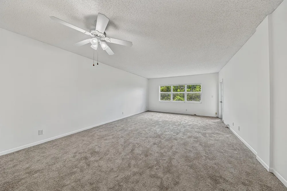6731 Cypress Road #Unit 402 Plantation, FL 33317