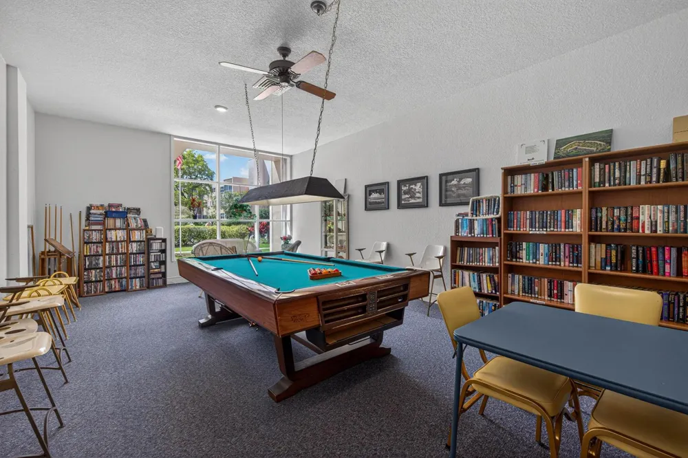 6731 Cypress Road #Unit 402 Plantation, FL 33317