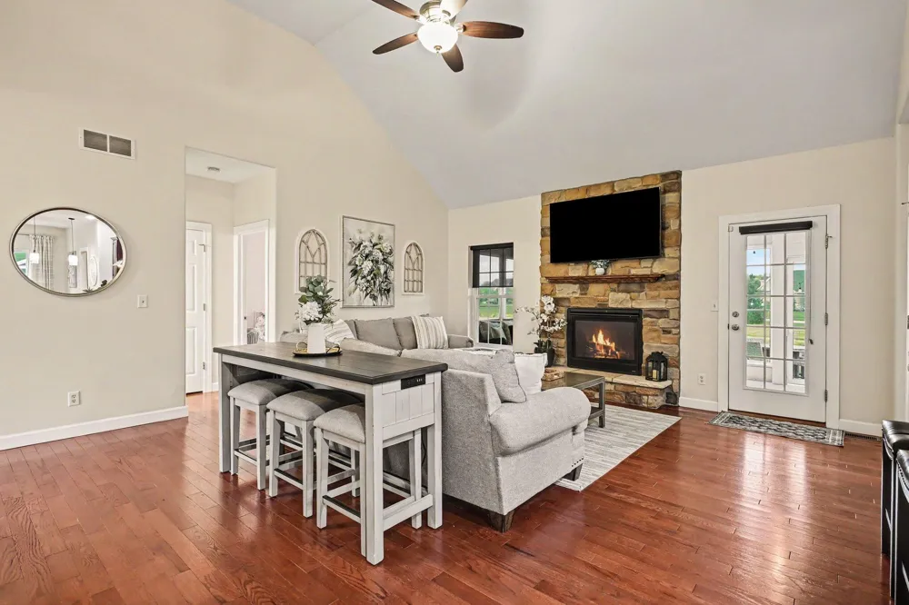 533 Lake Park Drive Valparaiso, IN 46385