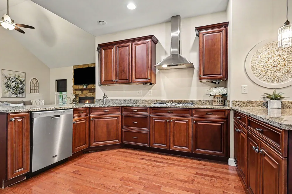 533 Lake Park Drive Valparaiso, IN 46385
