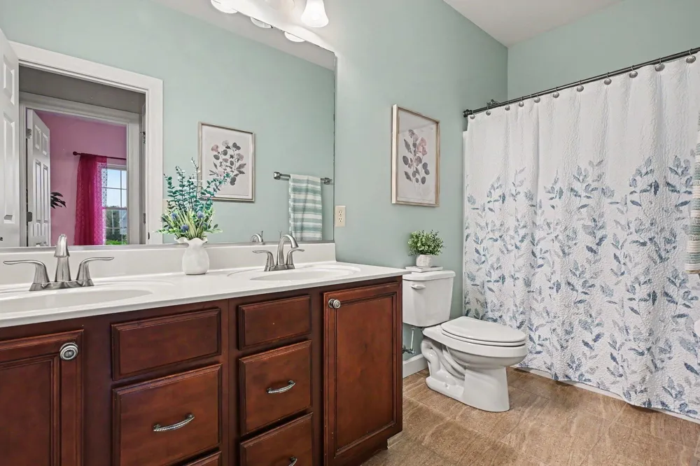 533 Lake Park Drive Valparaiso, IN 46385