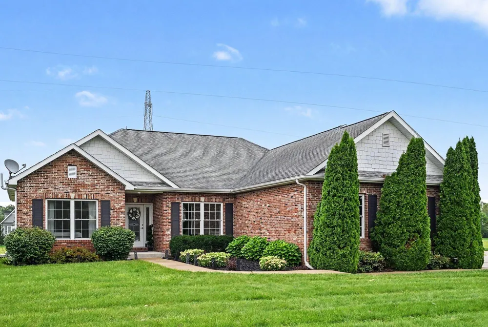 533 Lake Park Drive Valparaiso, IN 46385