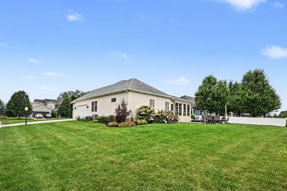 533 Lake Park Drive Valparaiso, IN 46385