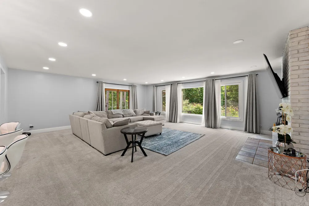 6606 W Calloway Street Michigan City, IN 46360