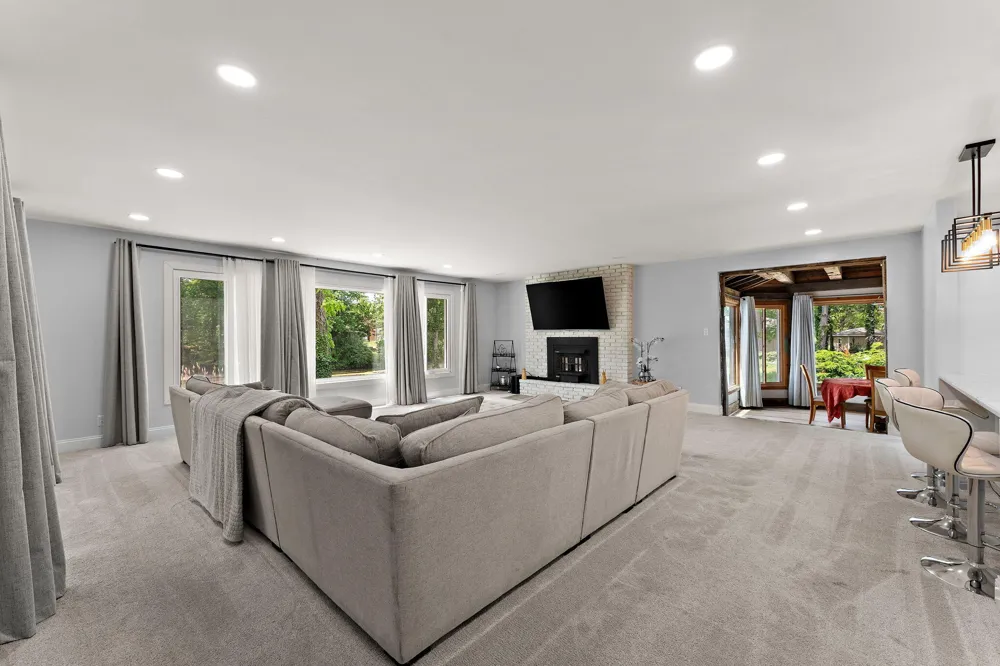 6606 W Calloway Street Michigan City, IN 46360