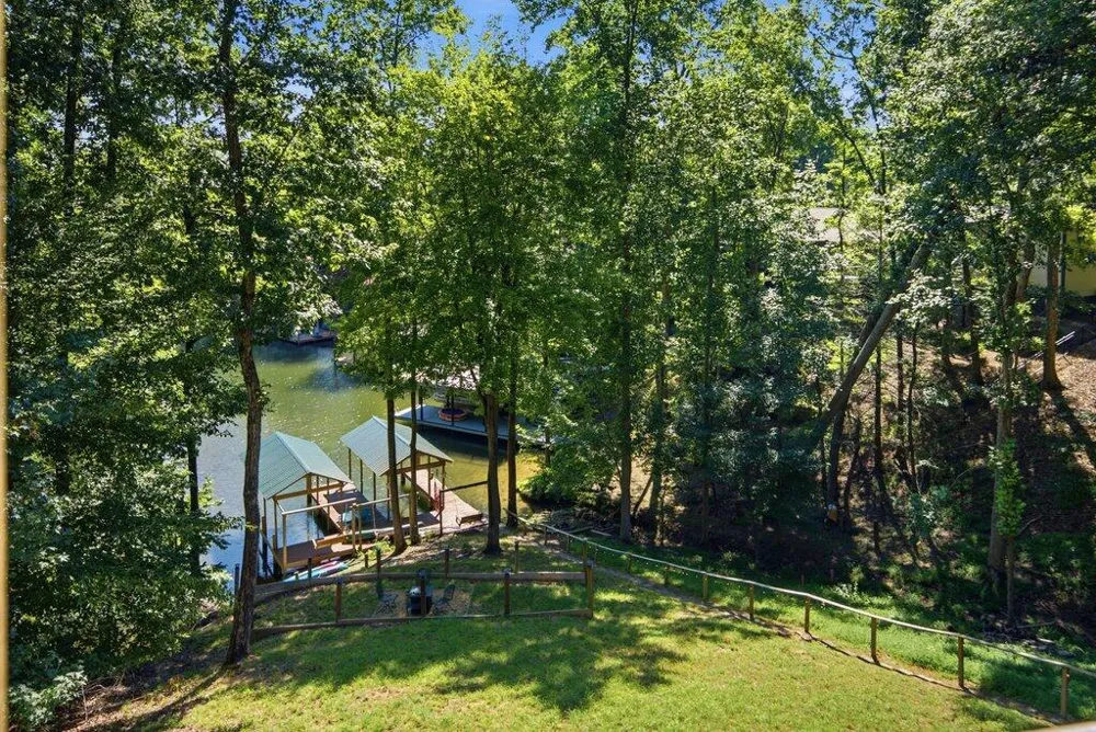 210 Sunset Court Spring City, TN 37381