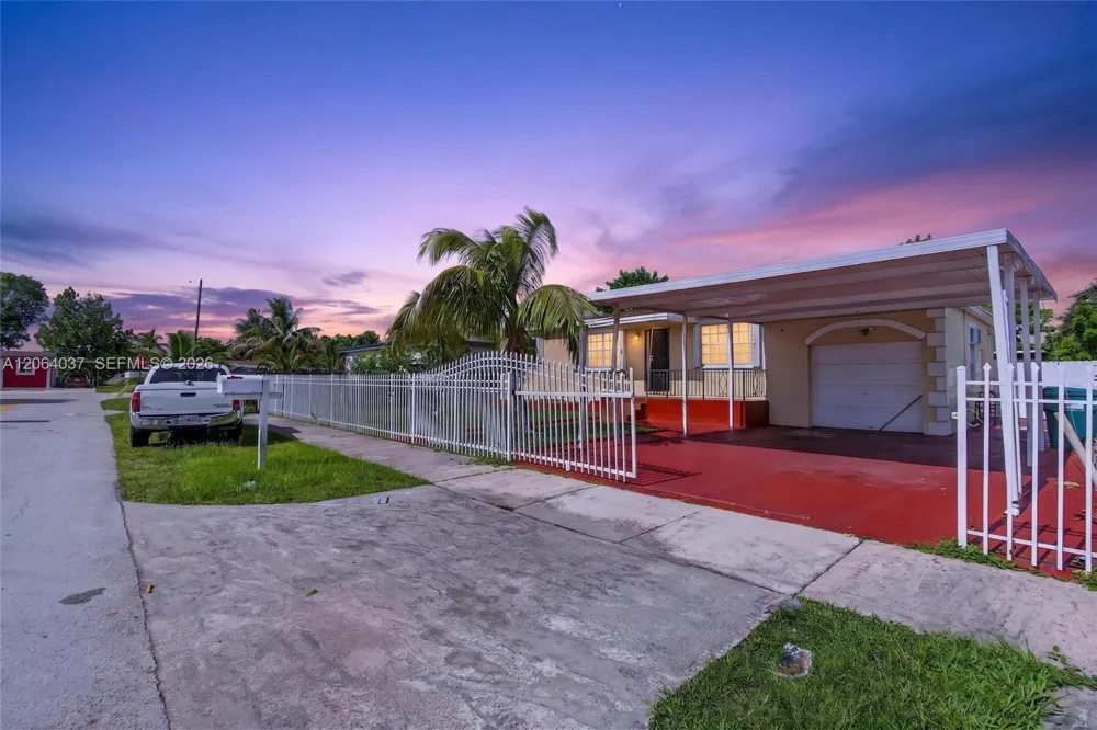 17950 NW 6th court Miami Gardens, FL 33169