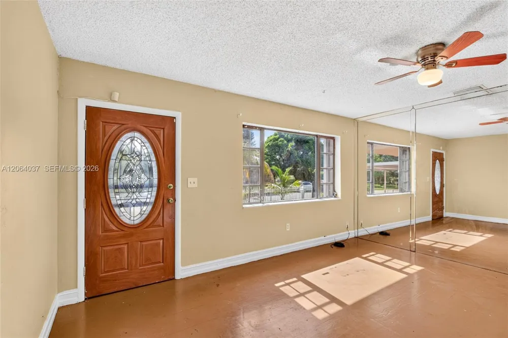 17950 NW 6th court Miami Gardens, FL 33169
