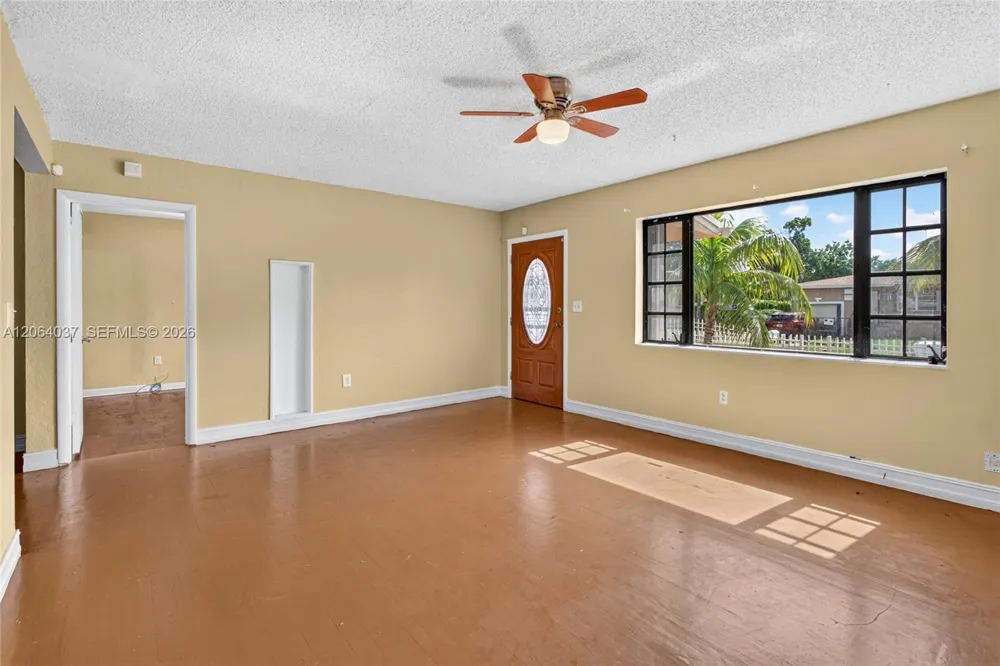 17950 NW 6th court Miami Gardens, FL 33169