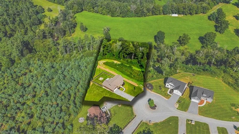 414 Turtle Ridge Road Sparta, NC 28675