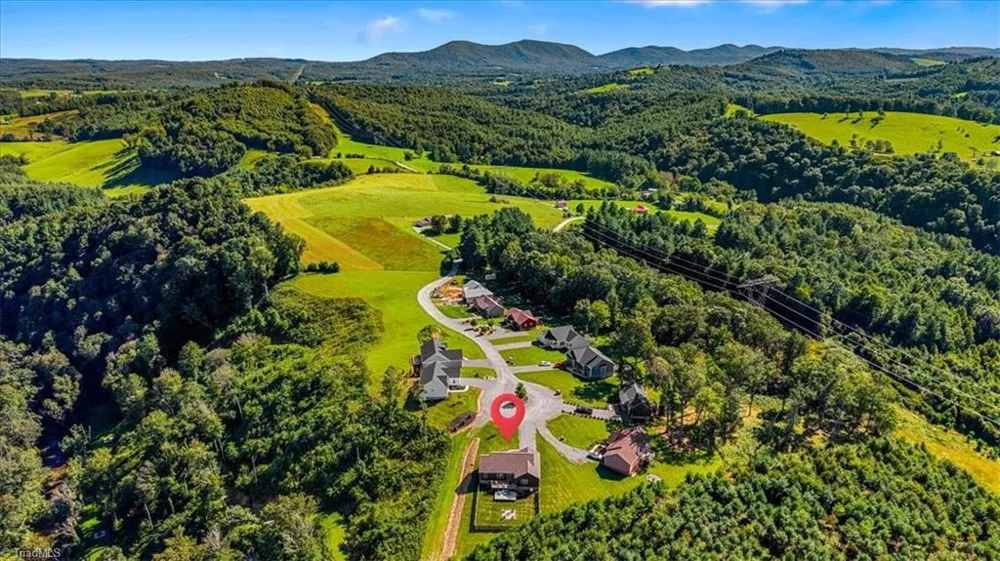414 Turtle Ridge Road Sparta, NC 28675