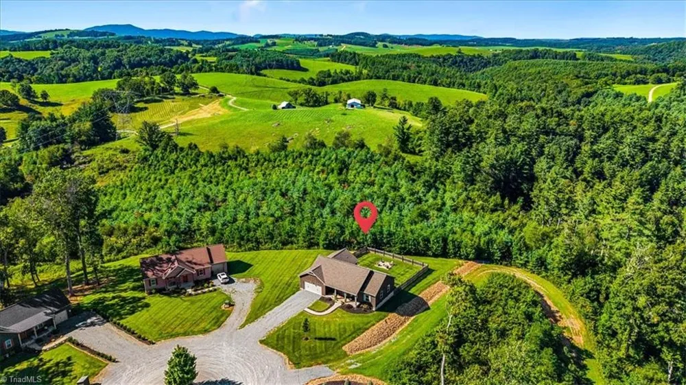 414 Turtle Ridge Road Sparta, NC 28675
