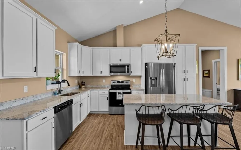 414 Turtle Ridge Road Sparta, NC 28675