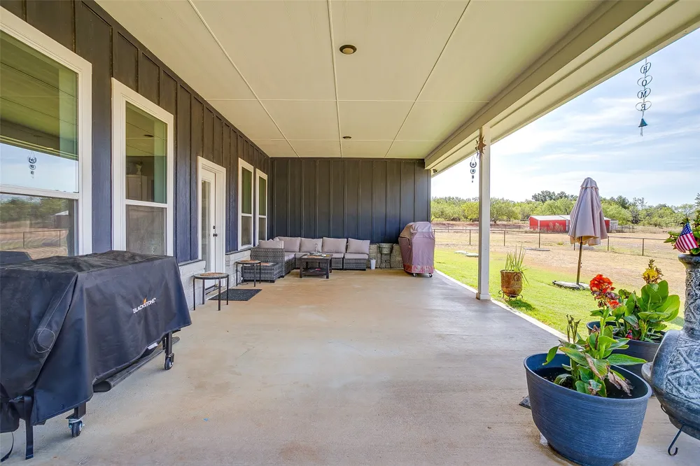 492 Clark Lake Road Weatherford, TX 76088