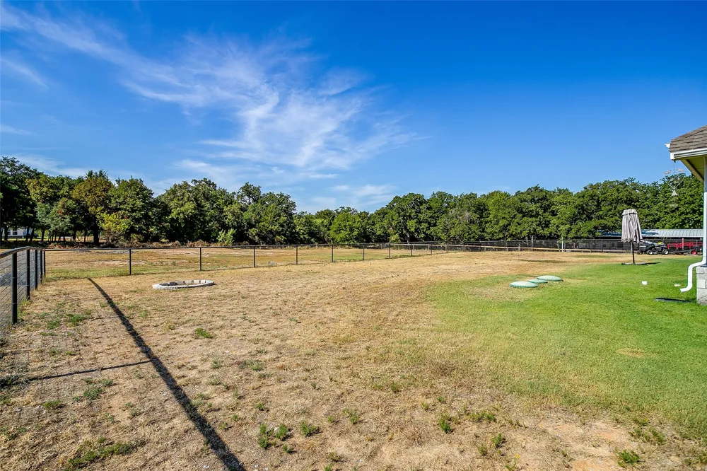 492 Clark Lake Road Weatherford, TX 76088