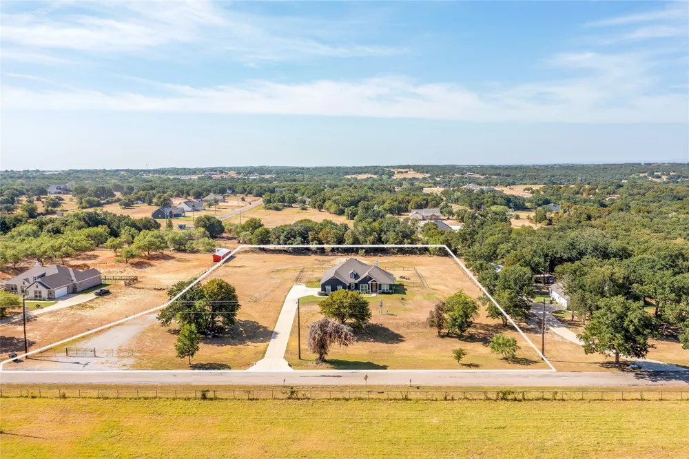 492 Clark Lake Road Weatherford, TX 76088