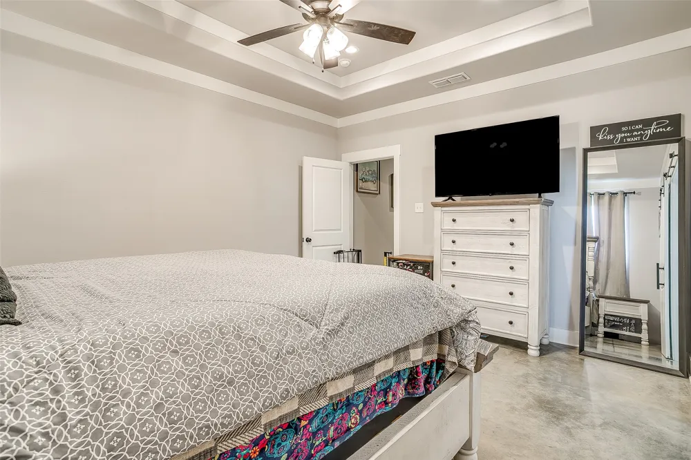 492 Clark Lake Road Weatherford, TX 76088