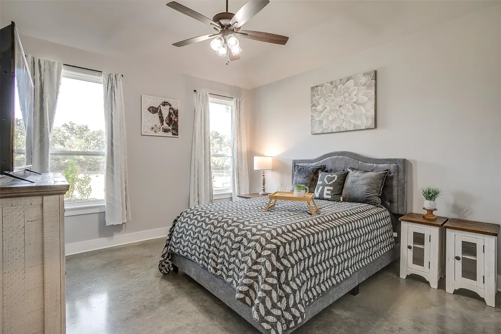 492 Clark Lake Road Weatherford, TX 76088