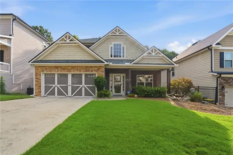423 Crestmont Lane