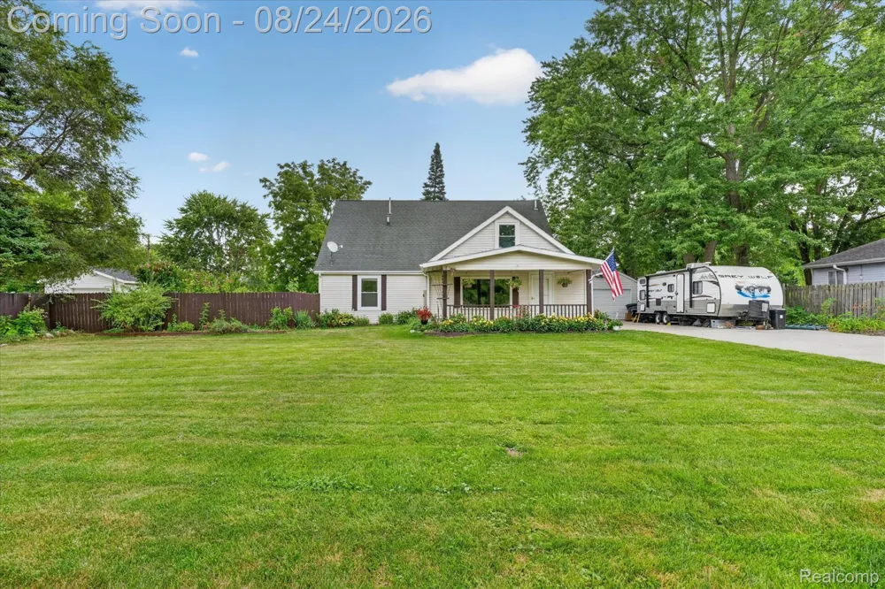 8847 Rosella Street Taylor City, MI 48180