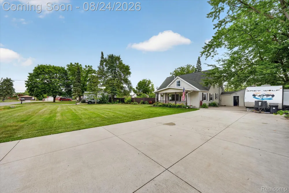 8847 Rosella Street Taylor City, MI 48180