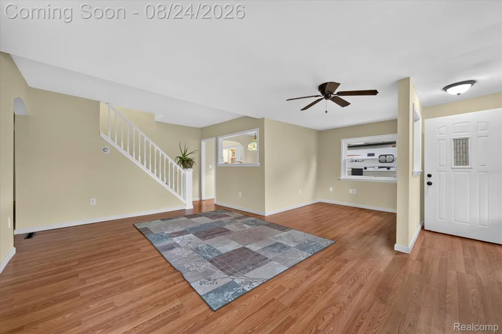 8847 Rosella Street Taylor City, MI 48180