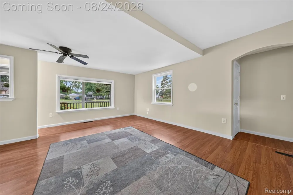 8847 Rosella Street Taylor City, MI 48180