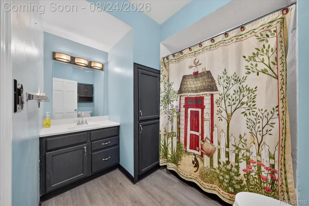8847 Rosella Street Taylor City, MI 48180