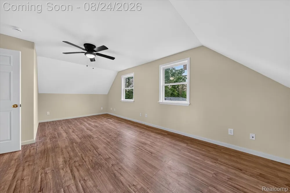 8847 Rosella Street Taylor City, MI 48180